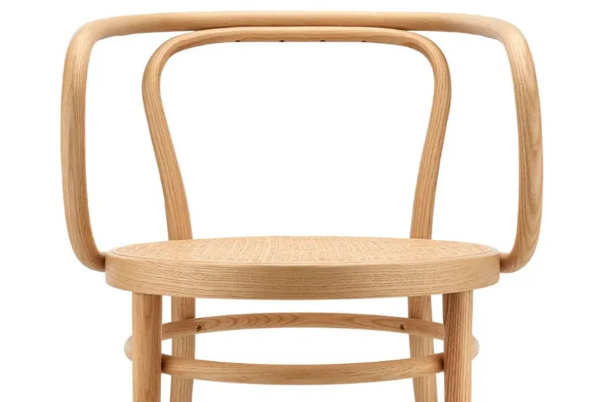 209 Armstol, bøg fra Thonet