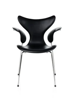 3208 Liljen med armlæn af Arne Jacobsen