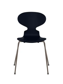 3101 Myren Stol lakeret af Arne Jacobsen