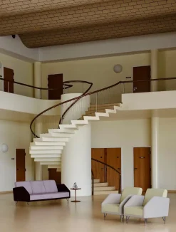 77 Stol, eg olie af Finn Juhl