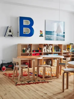 Aalto Children's Table Round fra Artek
