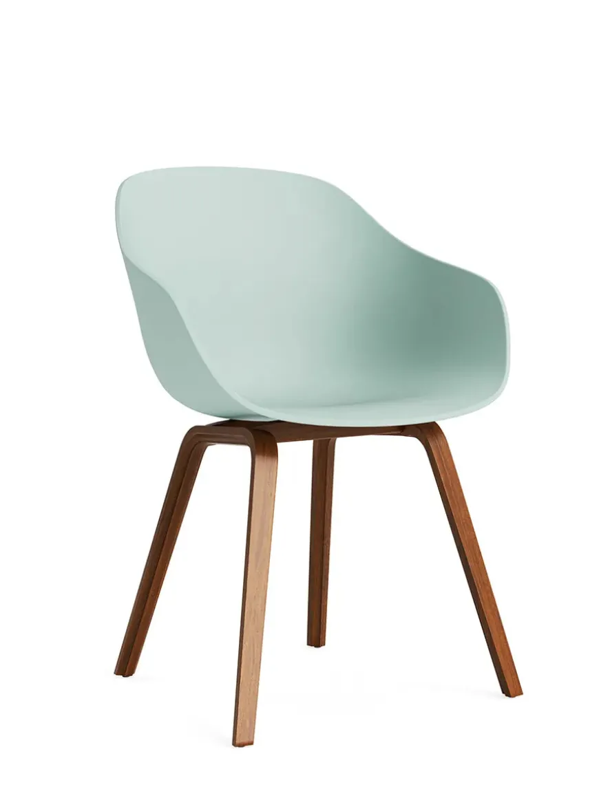 About a Chair AAC 222 fra Hay