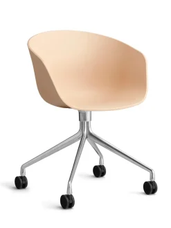 About a Chair AAC24 fra Hay