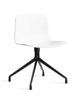 About a Chair AAC15 fra Hay