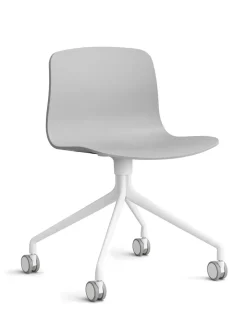 About a Chair AAC15 fra Hay