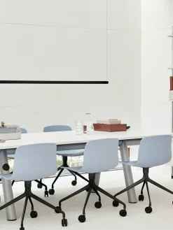 About a Chair AAC11 fra Hay