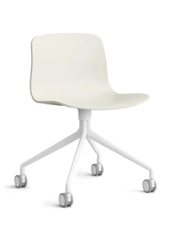 About a Chair AAC11 fra Hay