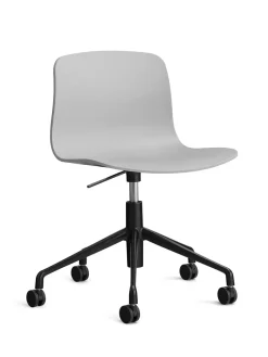 About a Chair AAC50 fra Hay