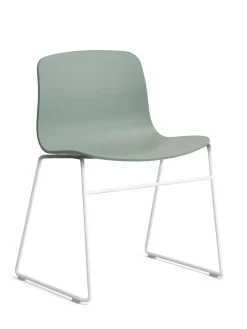 About a Chair AAC08 fra Hay