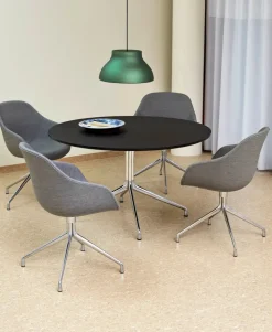 About a Chair AAC121 fra Hay