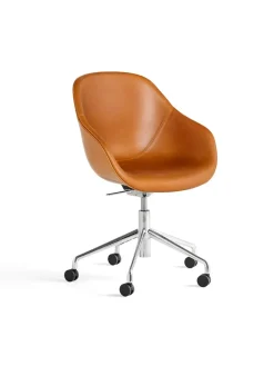 About a Chair AAC155 Soft fra Hay