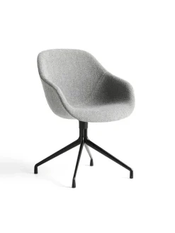 About a Chair AAC155 Soft fra Hay