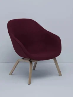 About a Lounge Chair low AAL82 fra Hay