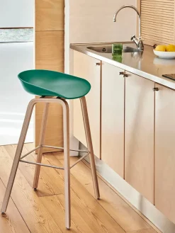 About a Stool AAS33 fra Hay