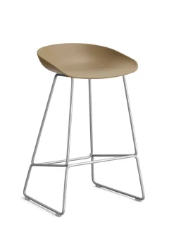 About a Stool AAS39 fra Hay