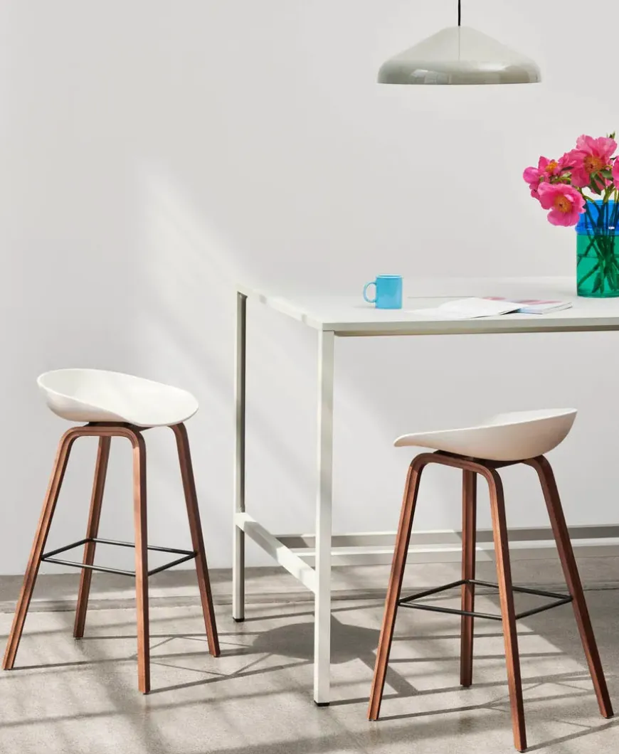 About a Stool AAS32 fra Hay