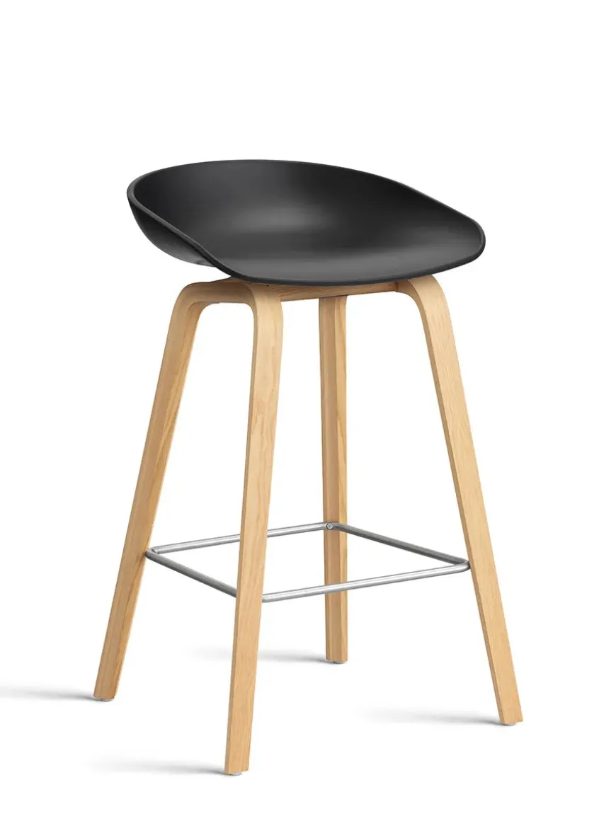 About a Stool AAS32 fra Hay