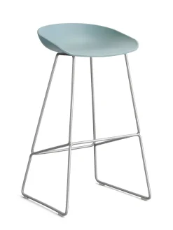 About a Stool AAS38 fra Hay