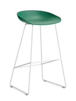 About a Stool AAS38 fra Hay