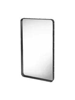 Adnet spejl, firkantet fra GUBI