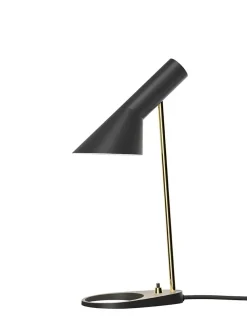 AJ Mini Table Lamp, black/brass af Arne Jacobsen