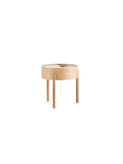 Arc Side Table fra Woud