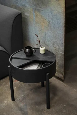 Arc Side Table fra Woud