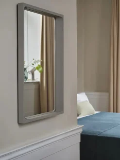 Arced Mirror, 80x55 fra Muuto