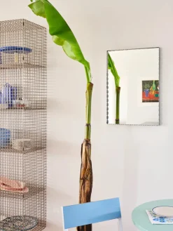 Arcs Mirror Rectangle M, green fra Hay