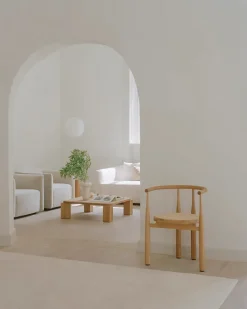 Atlas Sofabord 820x820, Unfilled Travertine fra New Works