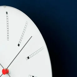 Bankers club vægur af Arne Jacobsen (Ø: 16)