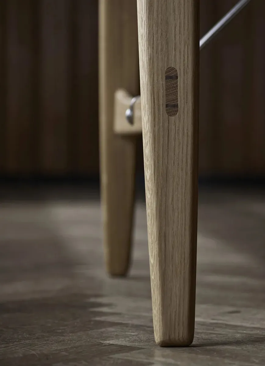 BM1160 Jagtbordet, 210 x 82 cm. af Børge Mogensen