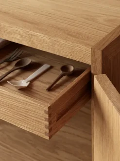 BM0057 Skænk af Børge Mogensen