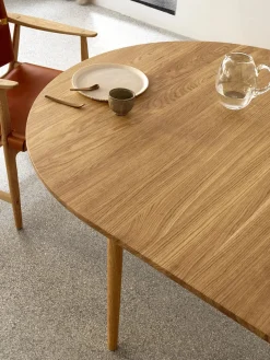 BM0121 Spisebord, sæbebehandlet eg af Børge Mogensen