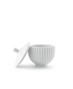 Bonbonniere i porcelæn fra Lyngby Porcelæn