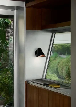 Bonnet SC103 Væglampe fra &Tradition