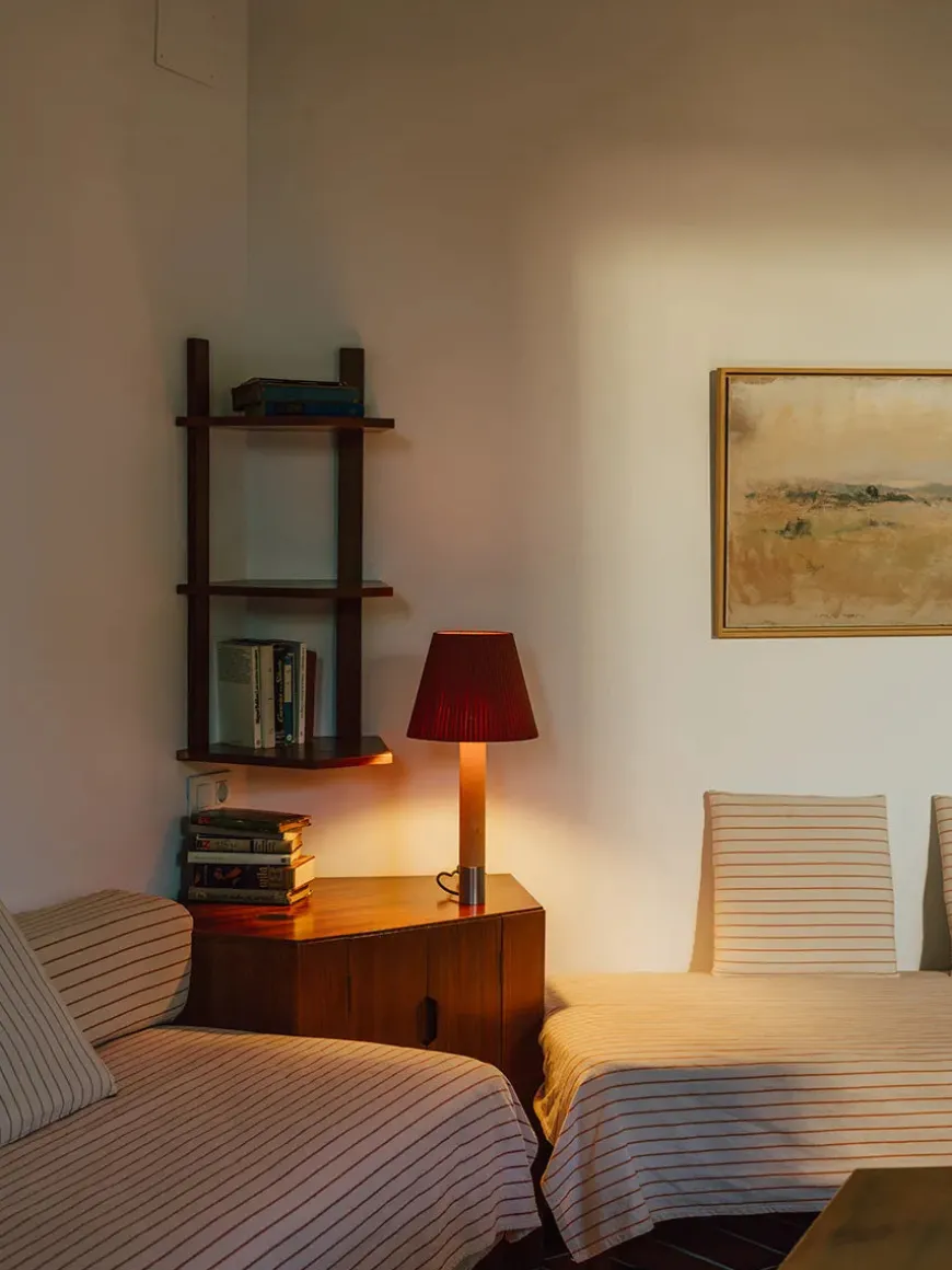 Básica M2 Bordlampe fra Santa and Cole