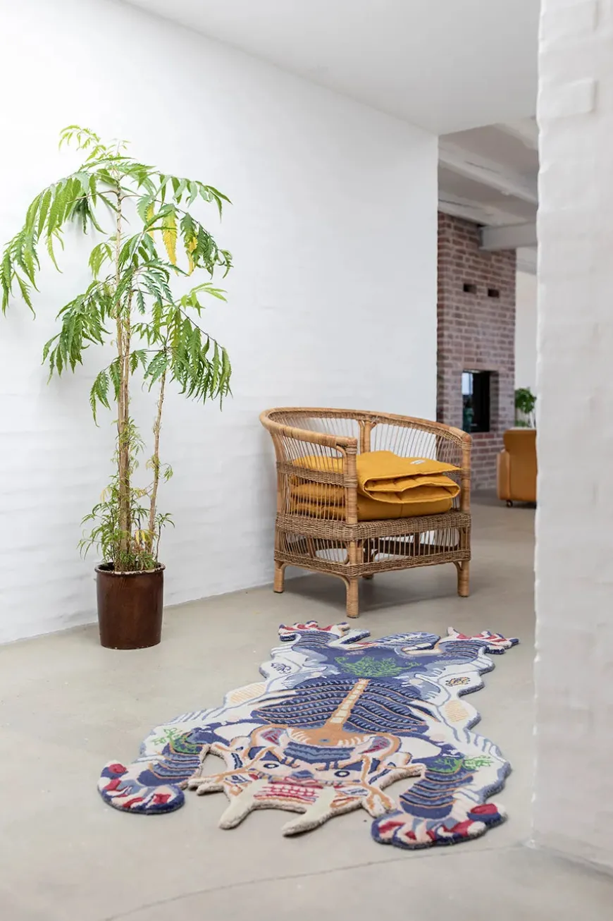 Burma Dragon Rug Large fra Bongusta