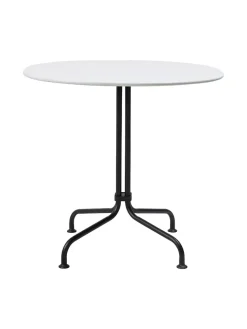 Carmel Bistro Dining Table fra GUBI