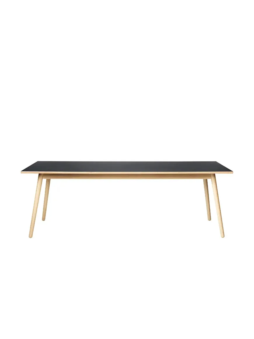 C35C Spisebord fra FDB Møbler