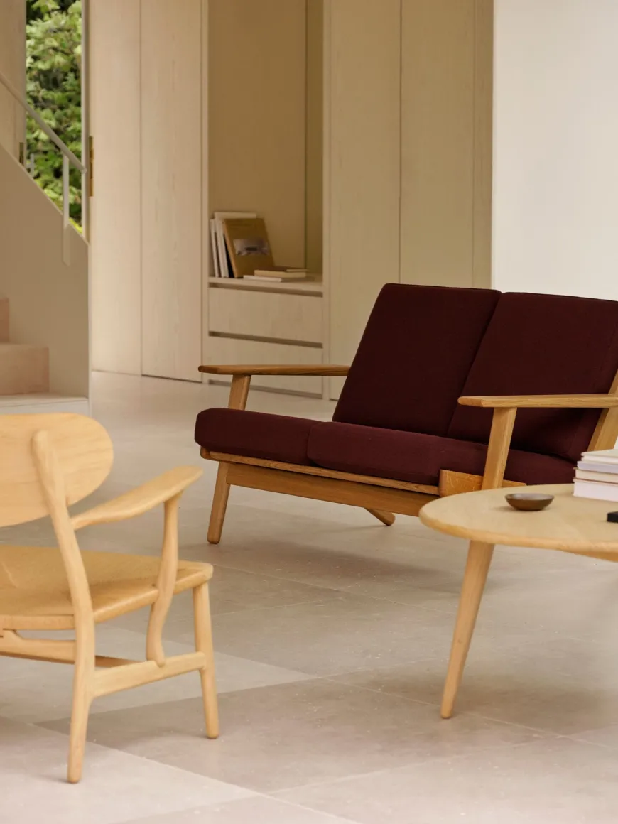 CH292 2 pers. sofa, eg olie af Hans J. Wegner