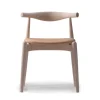 CH20 Elbow Chair i bøg af Hans J. Wegner