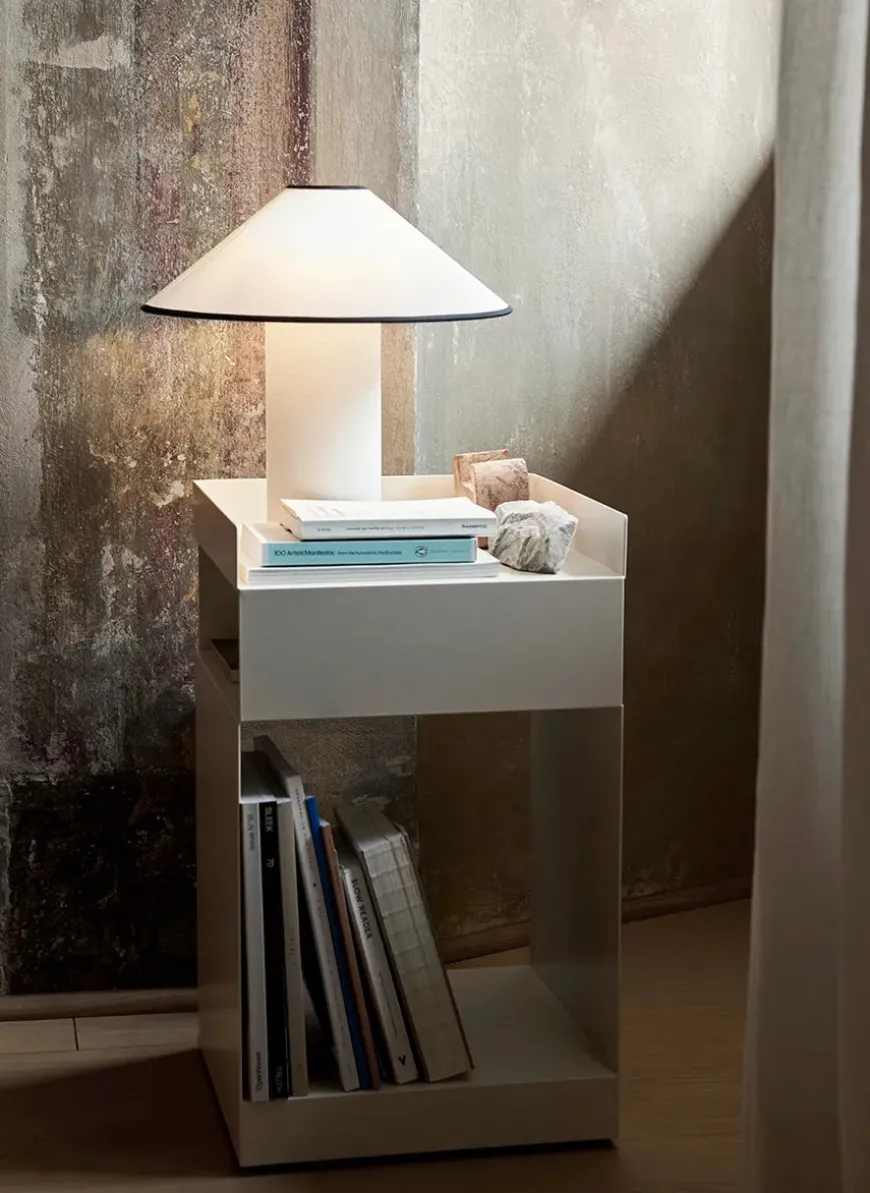 Colette ATD6 bordlampe fra &Tradition