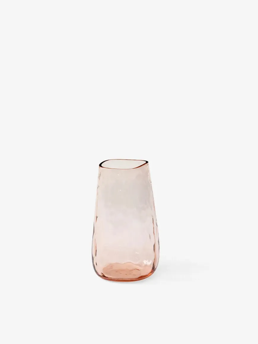 Collect Crafted Glass Vases fra &Tradition