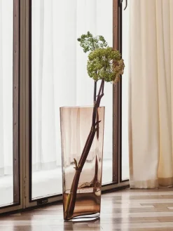 Collect Glass Vases, Smoked fra &Tradition