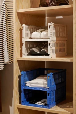 Colour crate M, red fra Hay