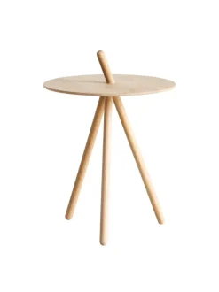 Come Here Side Table fra Woud