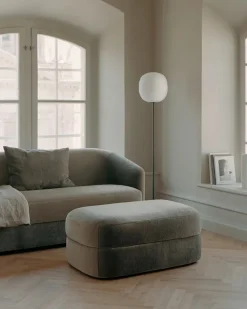 Covent Pouf, medium fra New Works