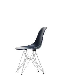 Eames Fiberglass Chair DSR, krom fra Vitra