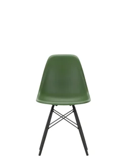 Eames Plastic Side Chair DSW, sortlakeret ahorntræ fra Vitra